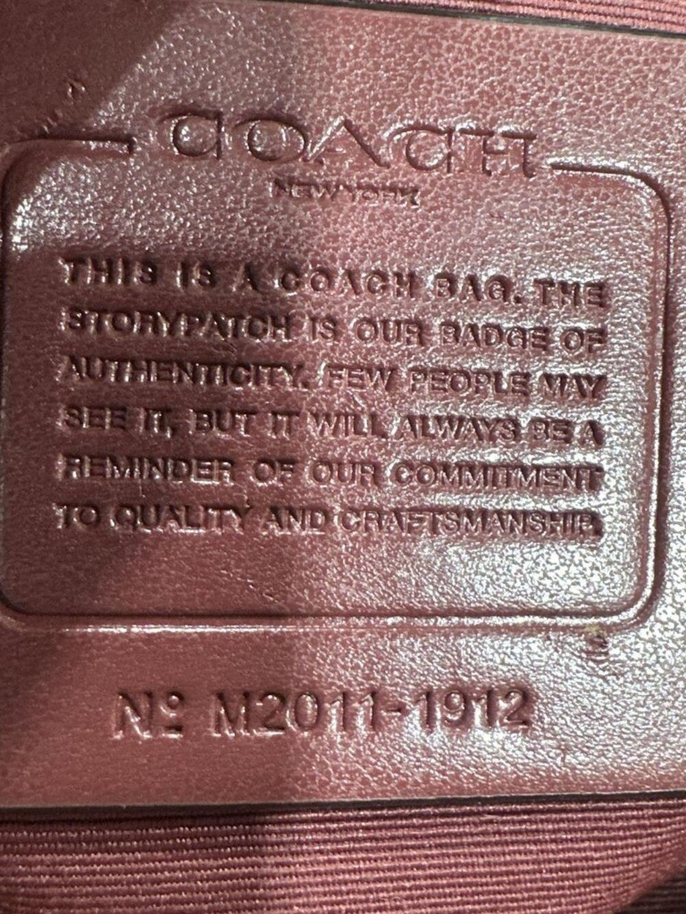 Coach Mini Dempsey Camera - Picture 7 of 9
